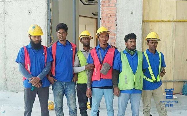 青龍公司碧桂園森林城市外籍防水施工團隊 防水材料