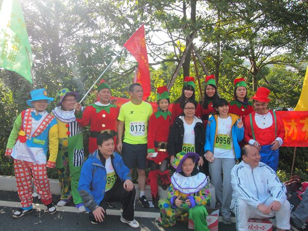 青龍參賽隊(duì)員合影 青龍公司