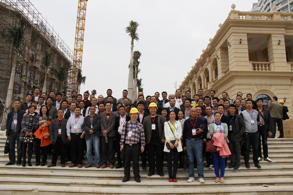 代理商參觀青龍GRC工程節(jié)慶廣場(chǎng) 三亞防水